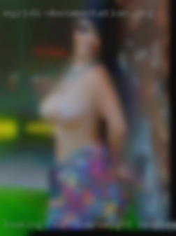 Looking   to have discreet MA for overweight couples fun.