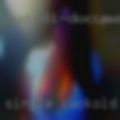 Single cuckold looking couple